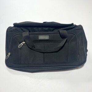 Eddie Bauer Travel Toiletry Bag Tool Overnight Unisex Zippered Pockets